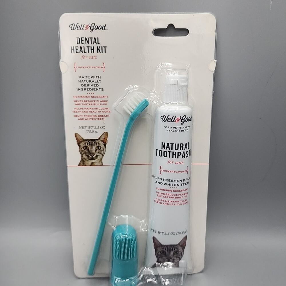 Well & Good Cat Dental Health Kit with Chicken Flavored Toothpaste, 2.5 oz New